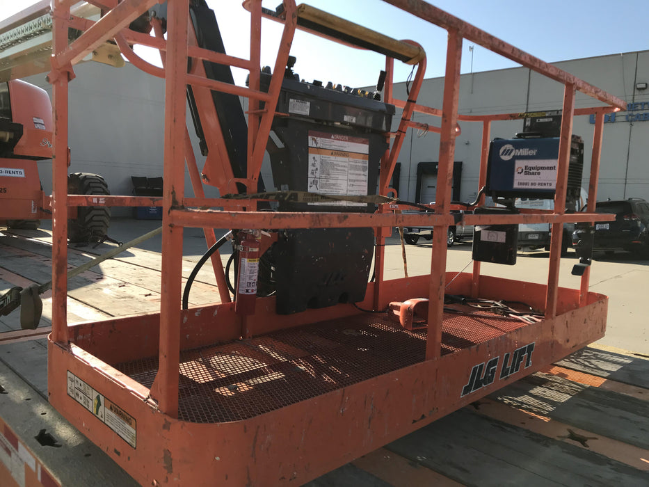 2018 JLG 660SJ