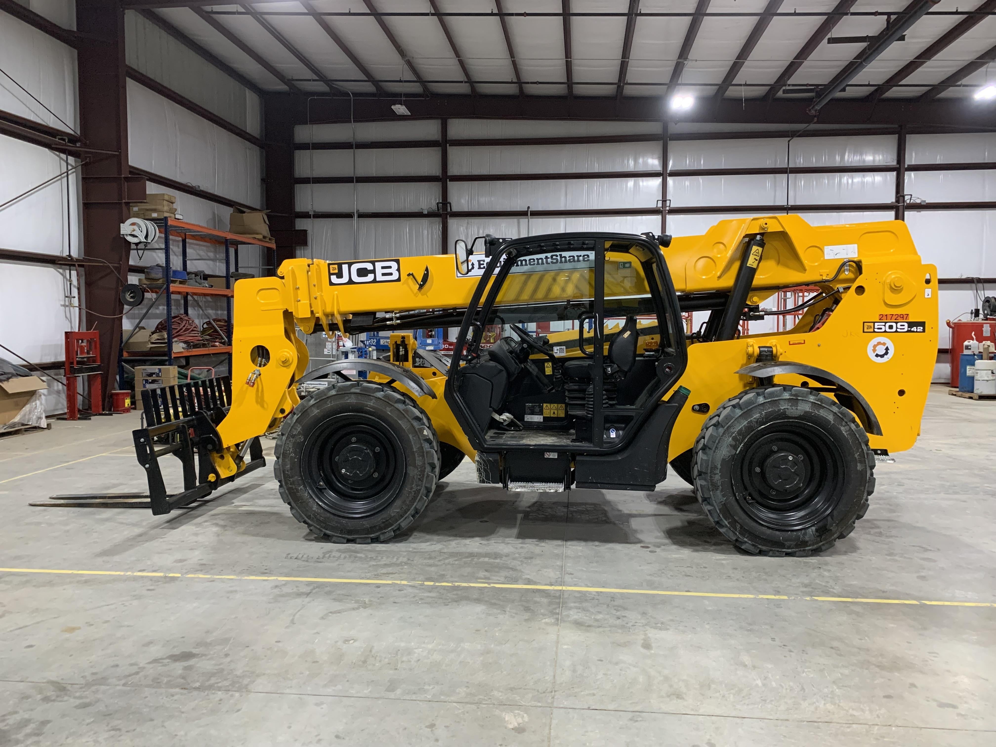 2022 JCB 509-42