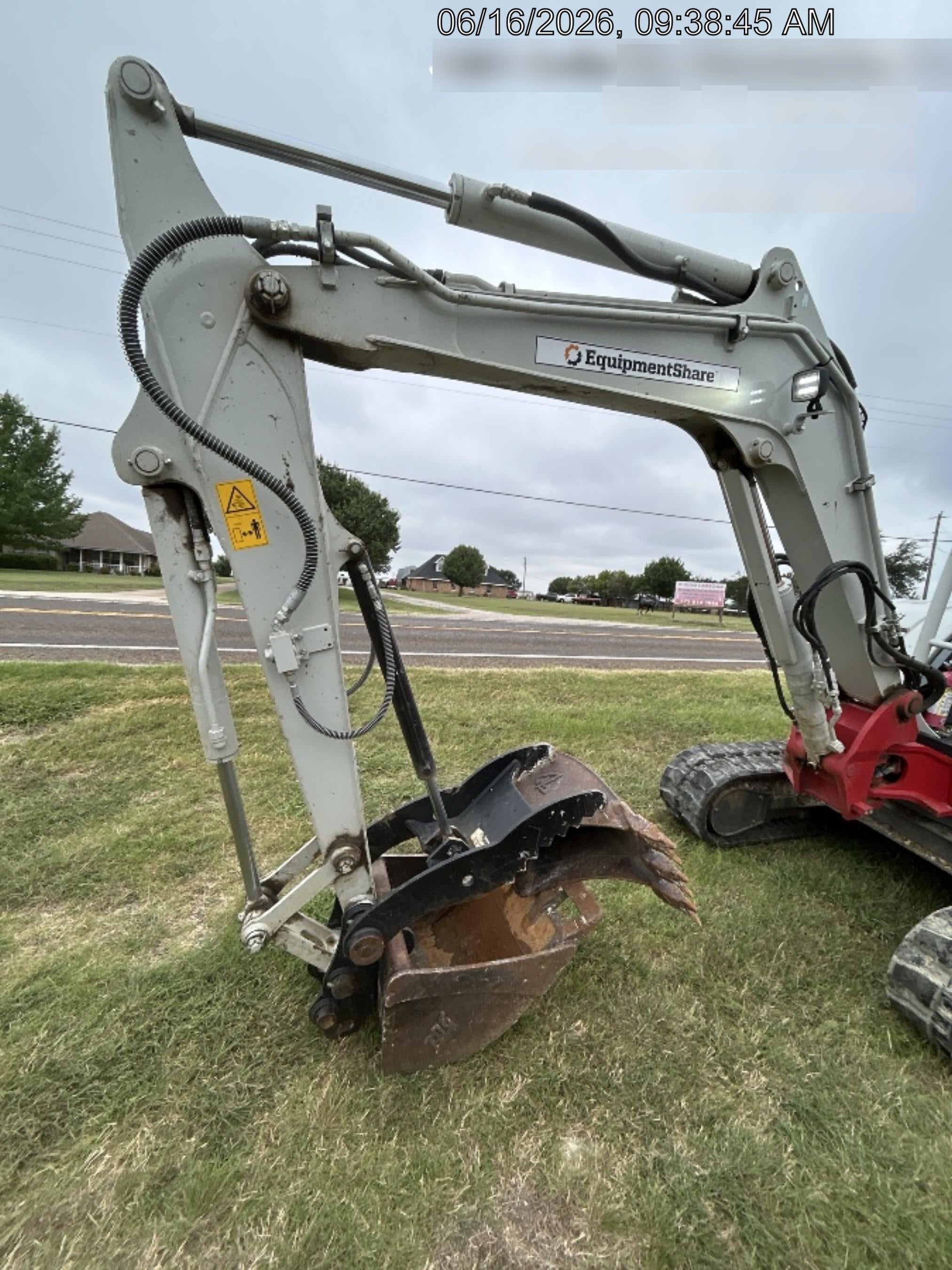 2024 TAKEUCHI TB250-2R