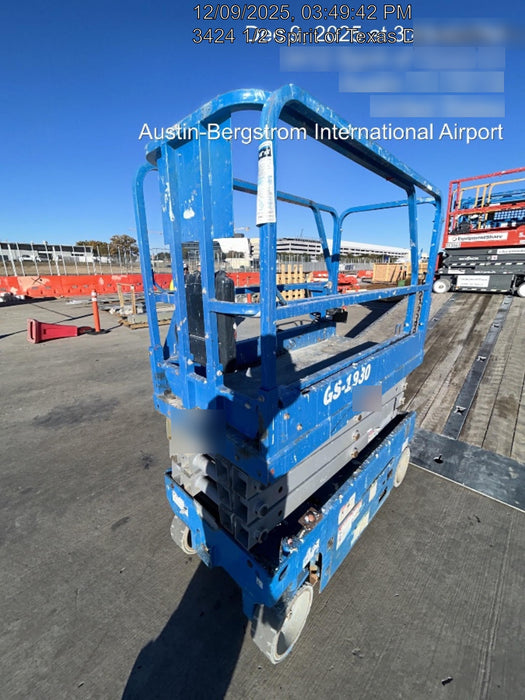 2019 Genie GS-1930 Fixed Rails with Chain Entry