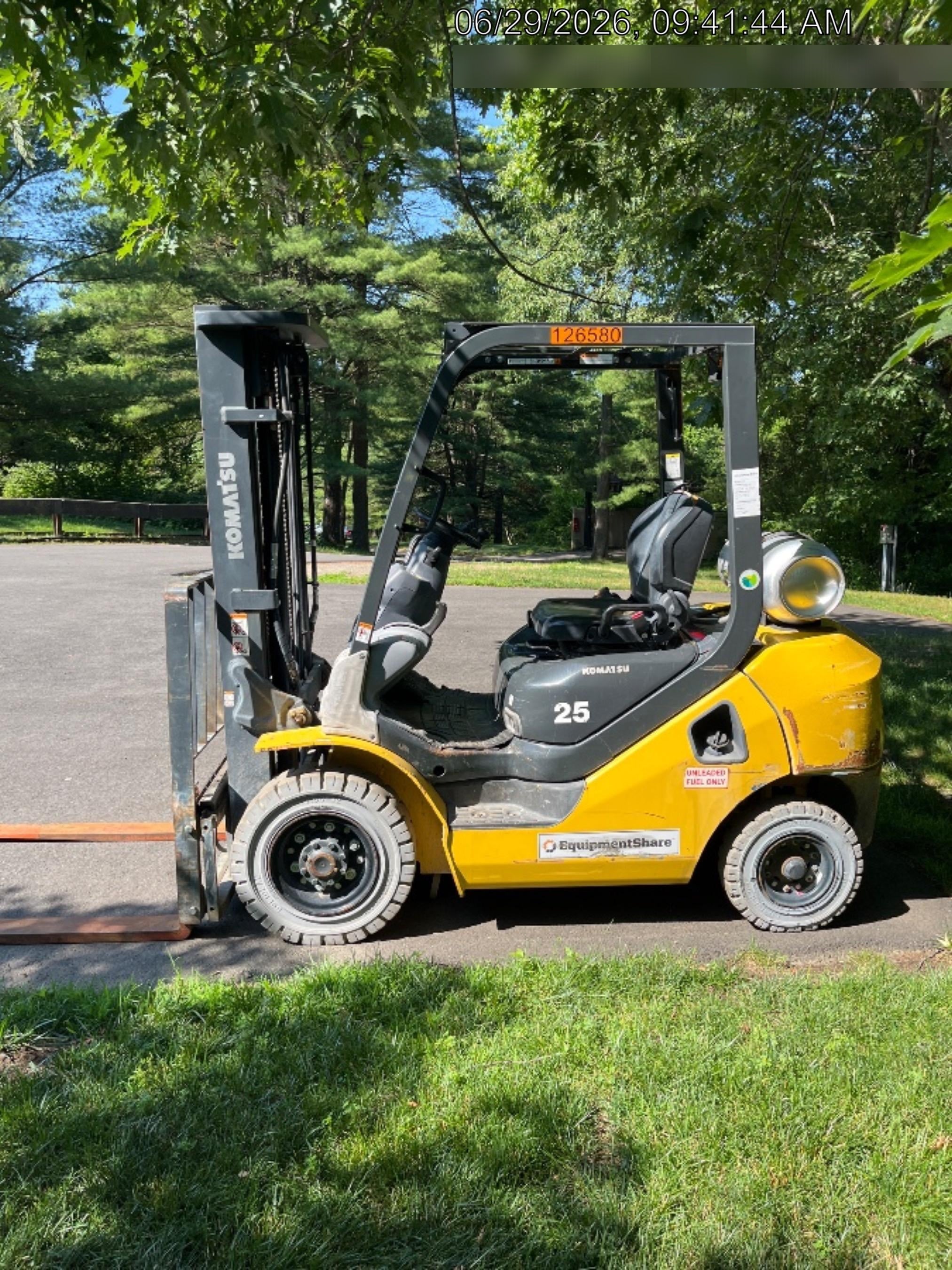 2020 KOMATSU FG25T-16