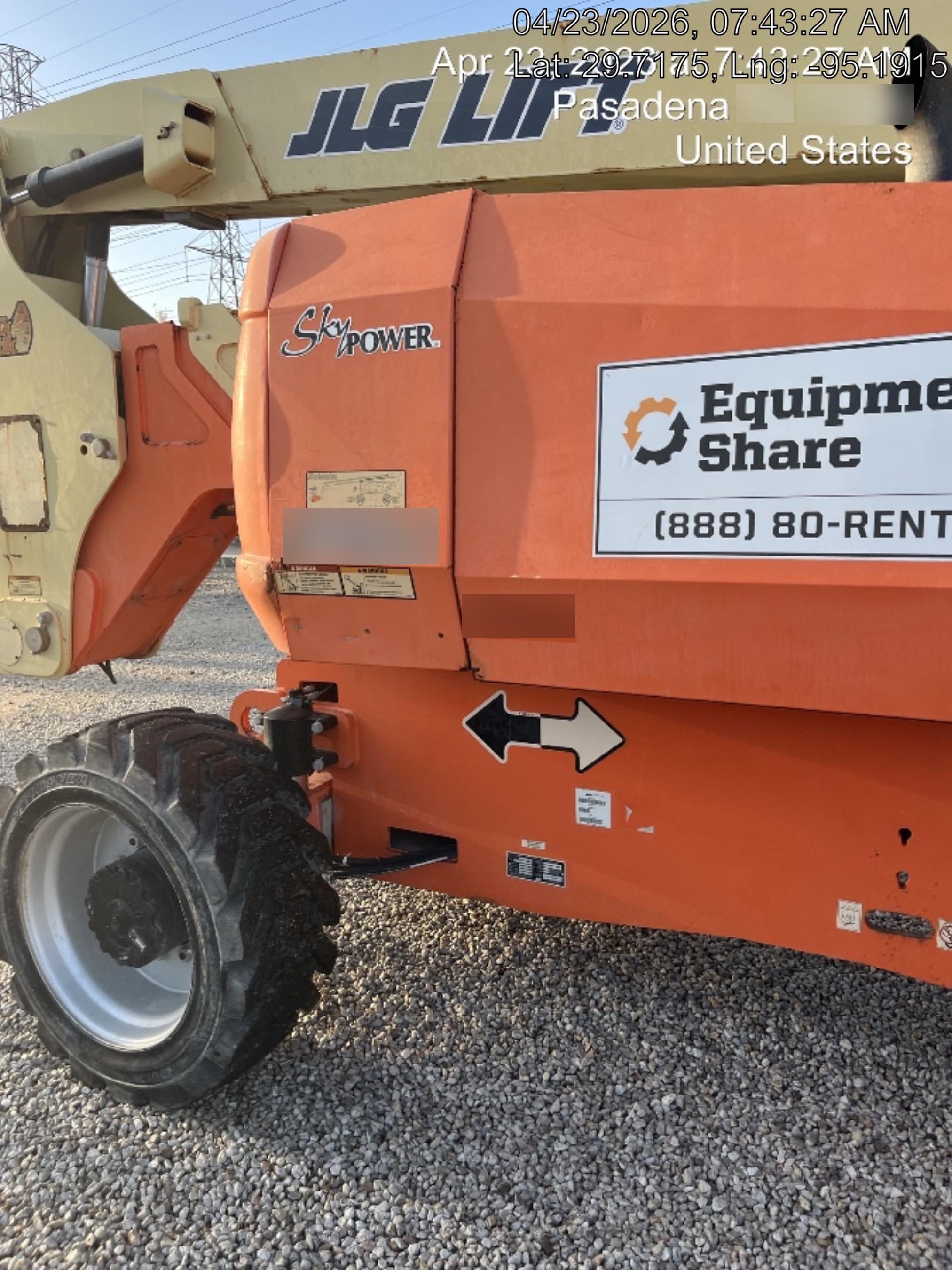 2020 JLG 800AJ