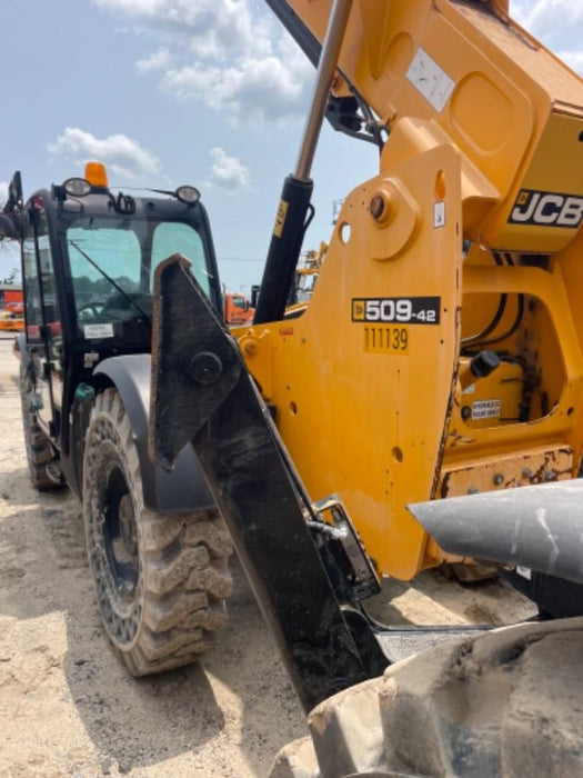 2020 JCB 509-42 Cab/Heat/Air, Solid Tires, Work Lights, Beacon, Aux Hydraulics, Back up Alarm, Lifting Eye, ES Decals