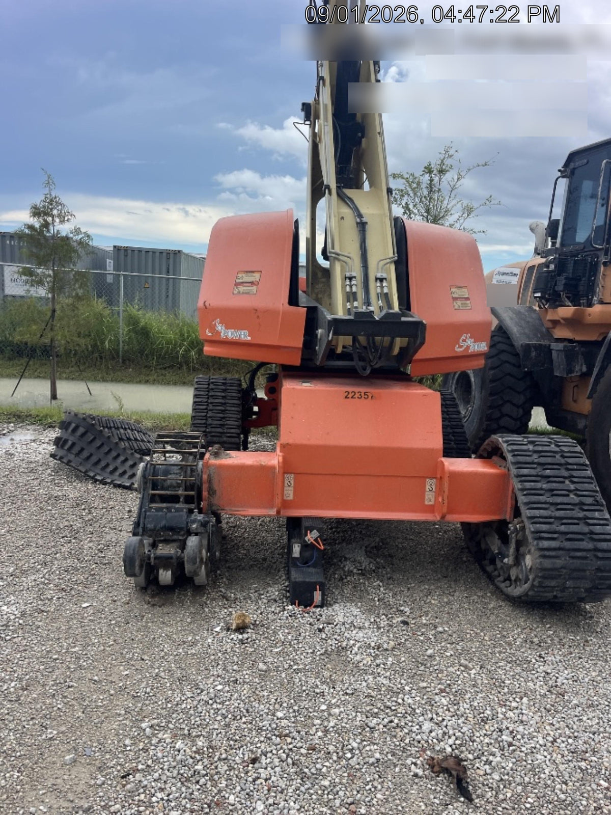 2022 JLG 660SJ Quad Track