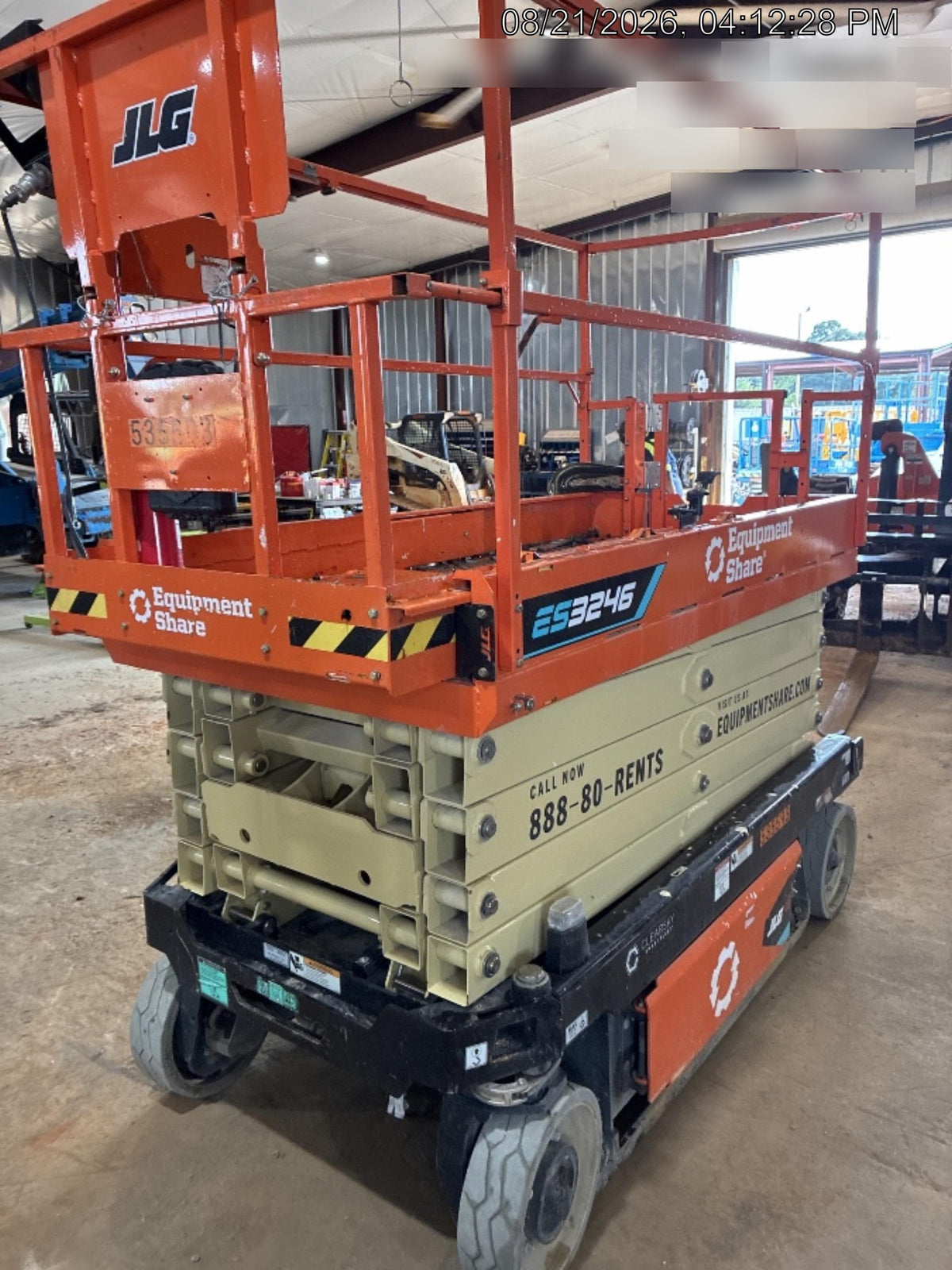 2025 JLG ES3246