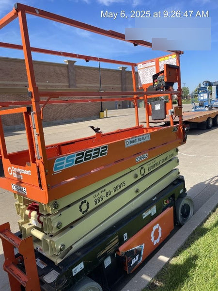 2022 JLG ES2632