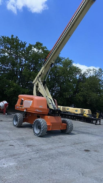 2019 JLG 660SJ