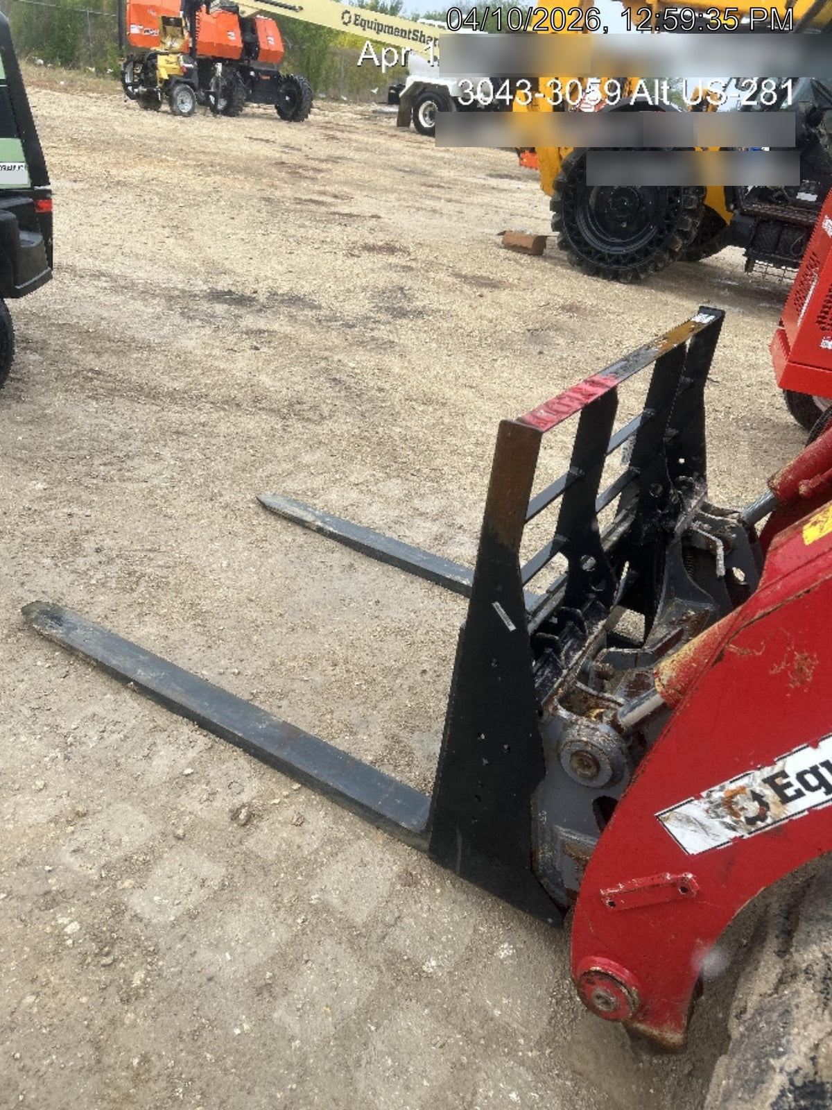 2025 ARROW MATERIAL HANDLING 24" Pallet Fork Frame