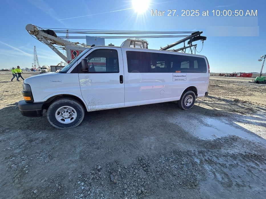 2023 CHEVROLET Express Van - Rental