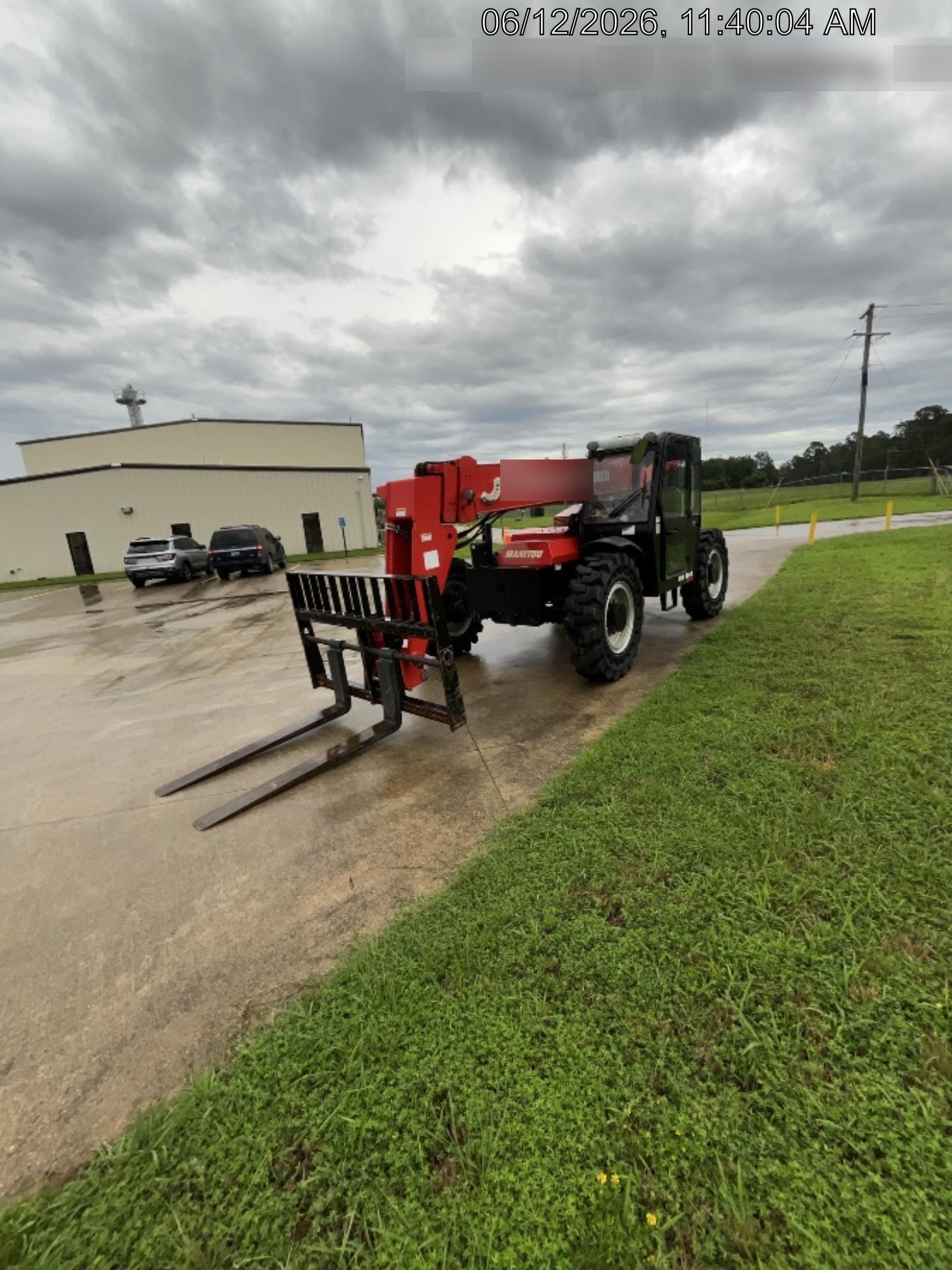 2022 MANITOU MTA8044