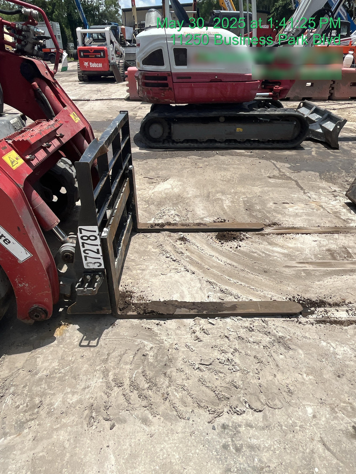 2023 ARROW MATERIAL HANDLING F5100CB
