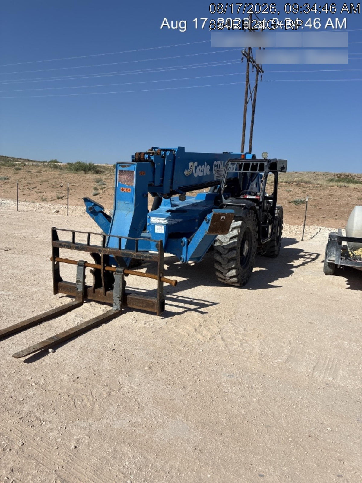 2017 GENIE GTH-1056