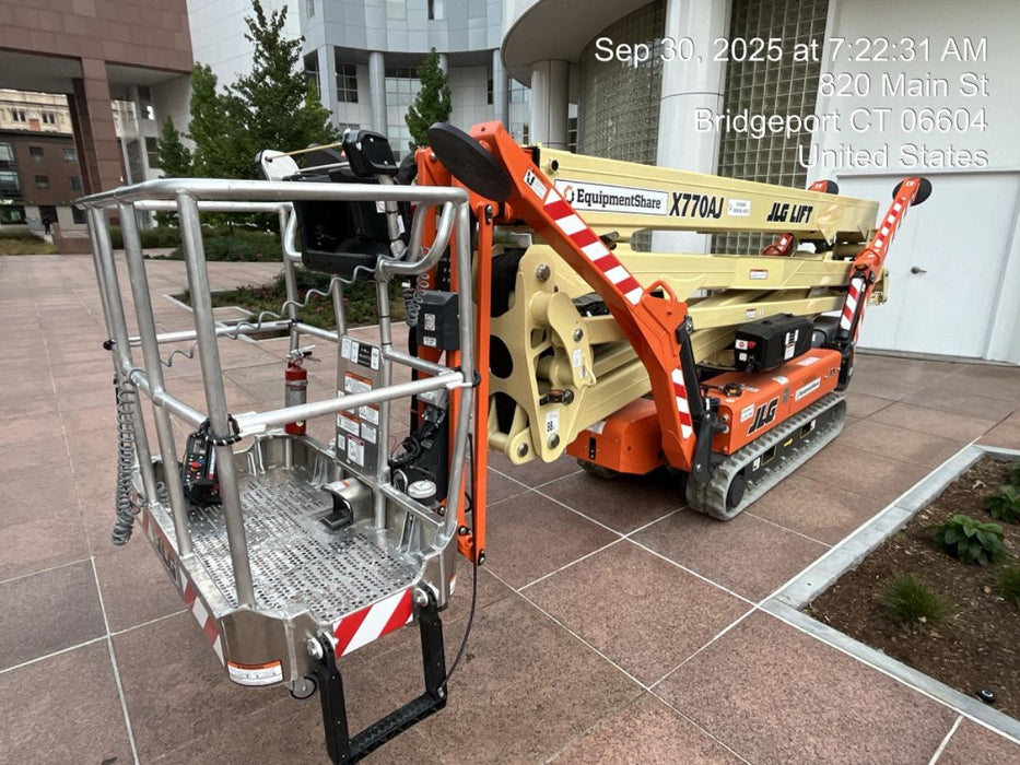 2025 JLG X770AJ