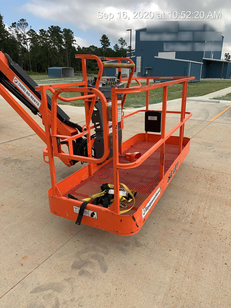 2019 JLG 600AJ