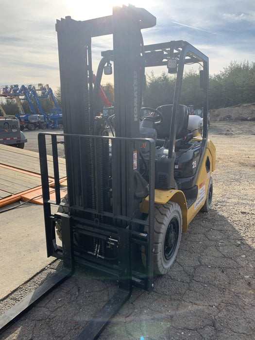 2021 KOMATSU FG25T-16