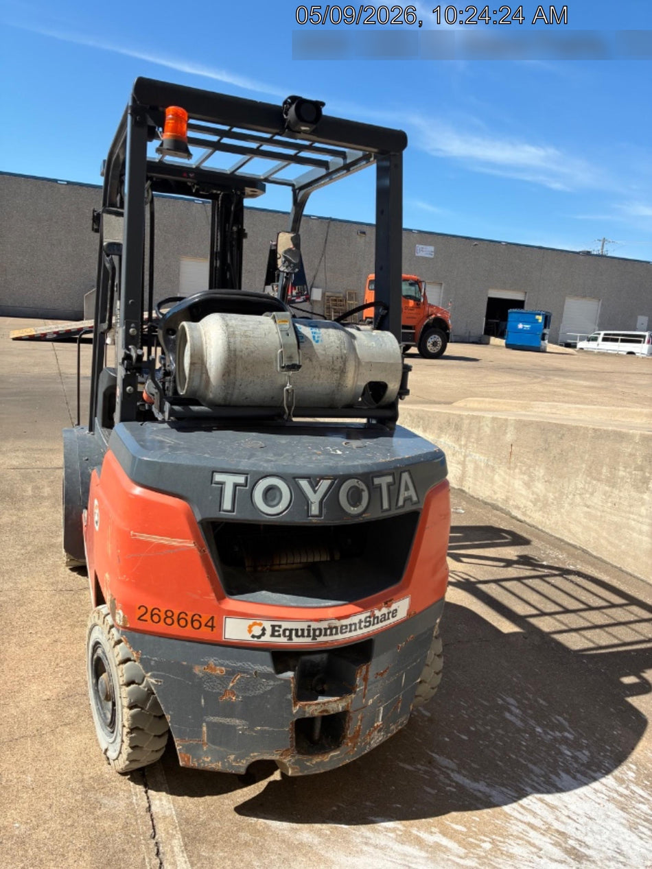 2022 TOYOTA 50-8FGU25