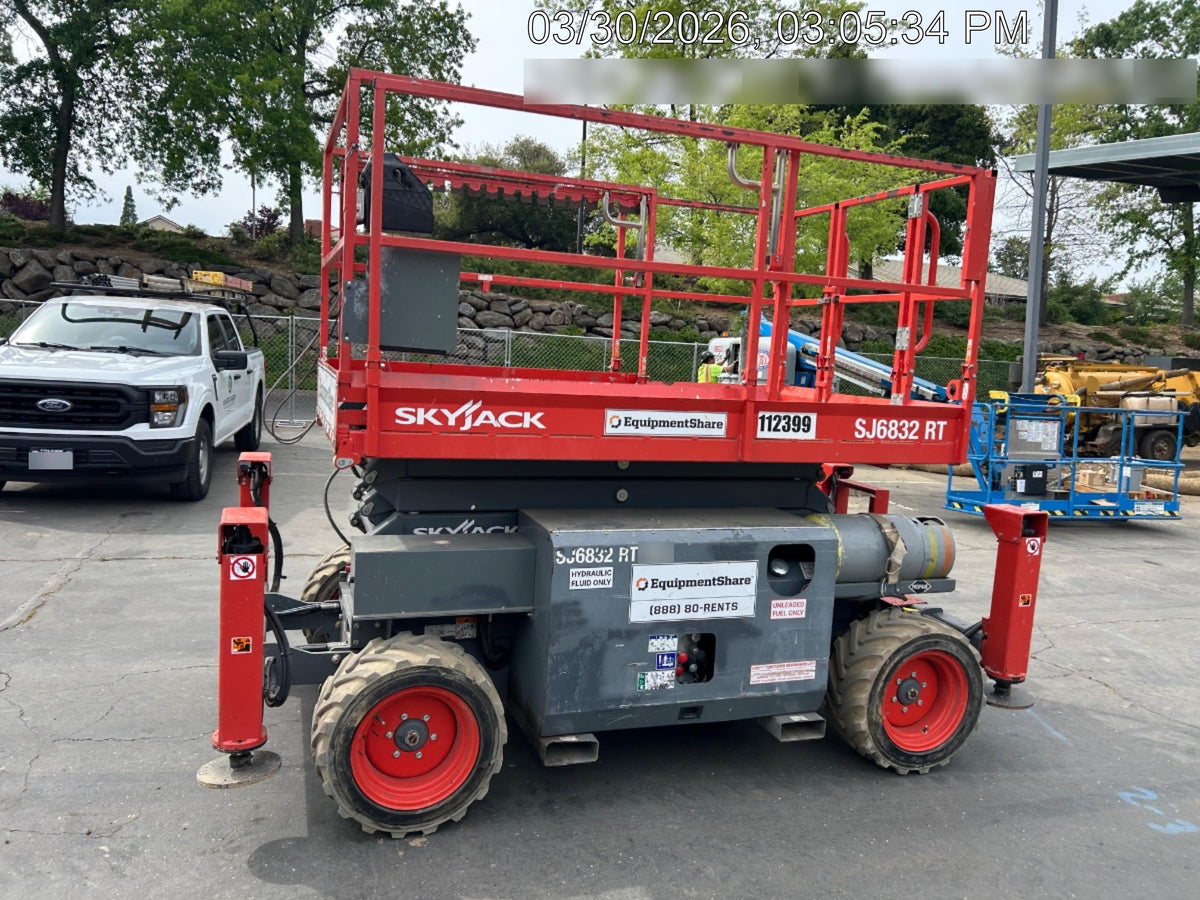 2020 SKYJACK SJ6832 RT
