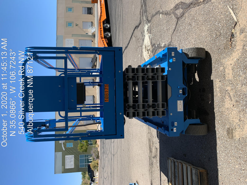 2020 Genie GS-3246 Standard, Folding full height swing gate