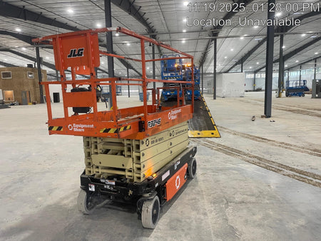 2022 JLG R3246