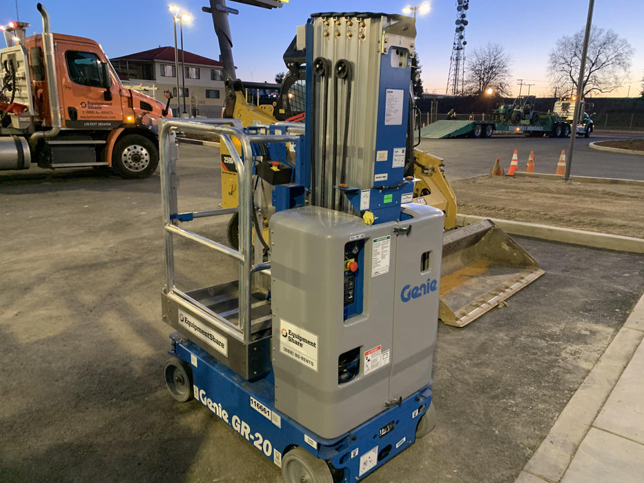 2020 GENIE GR-20