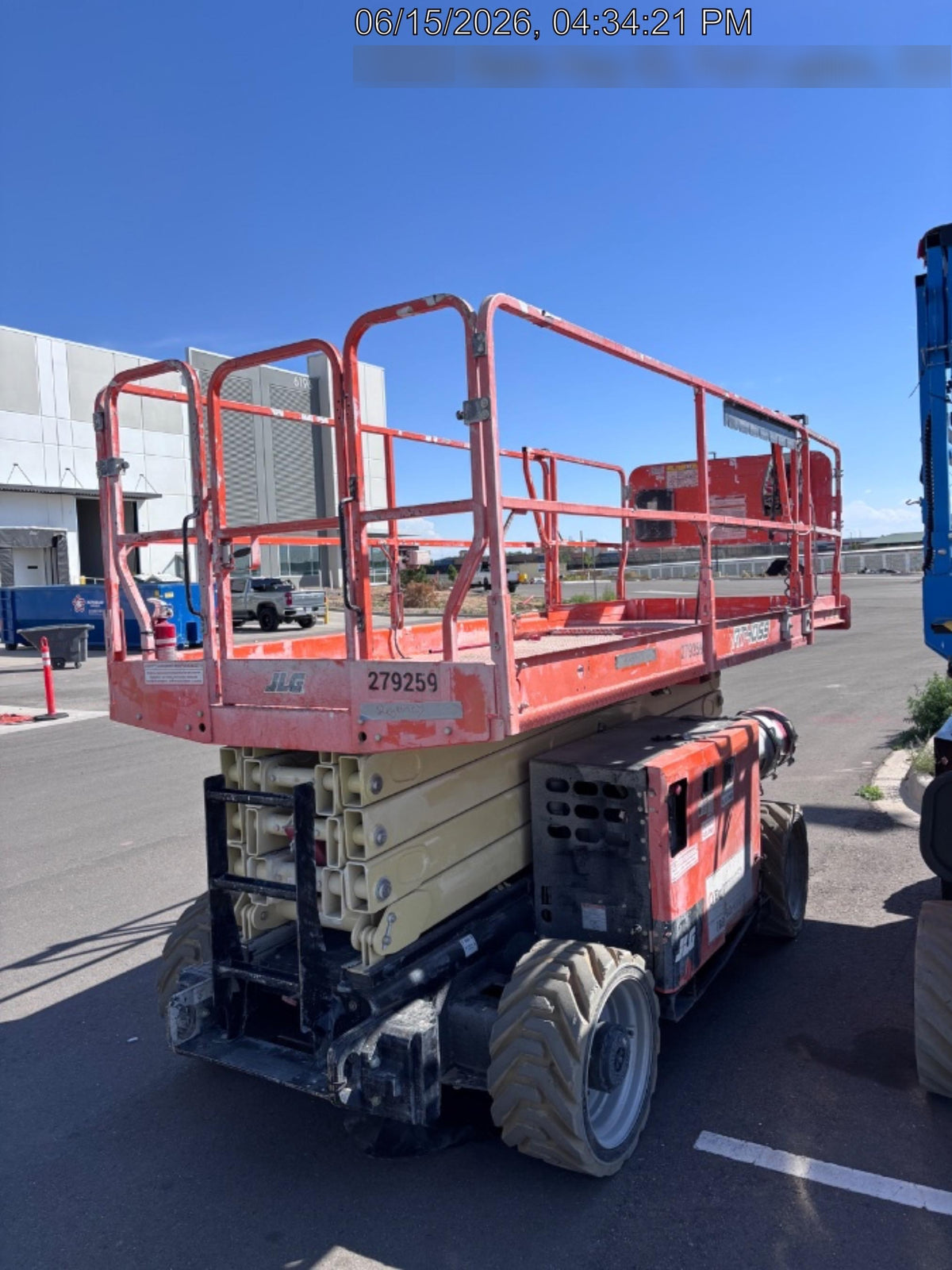 2022 JLG RT4069
