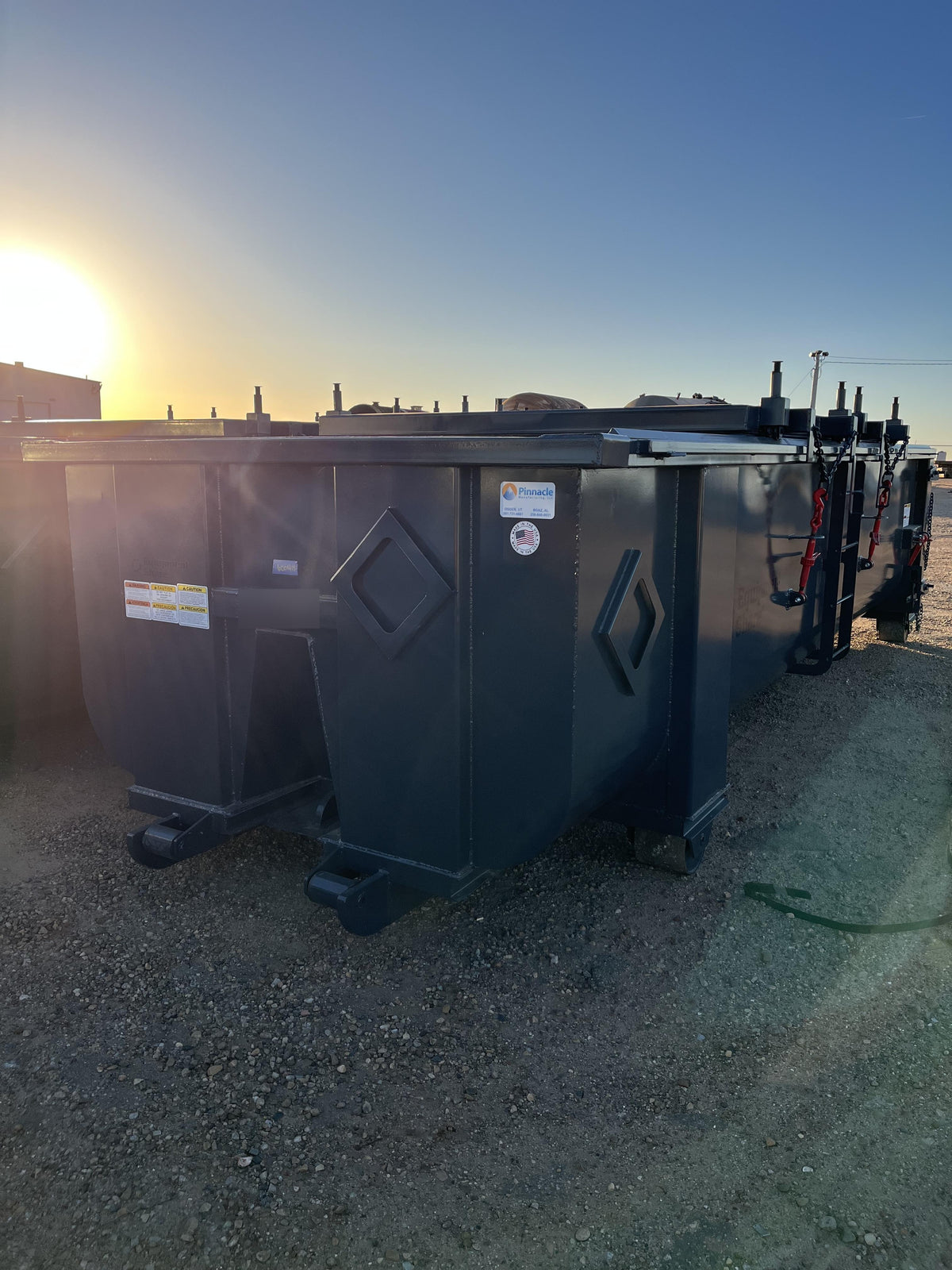 2025 PINNACLE L2252-FF