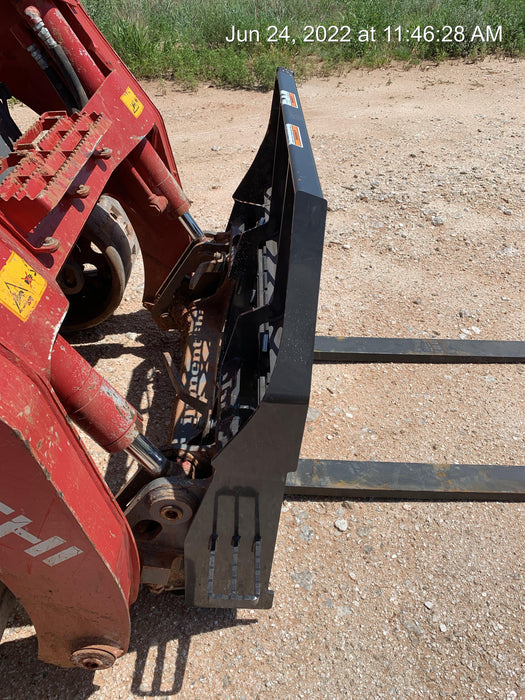 2022 PALADIN 48" Pallet Forks - Paladin