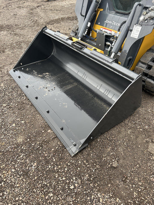 2025 JOHN DEERE 72" Skid Loader Bucket - John Deere C72