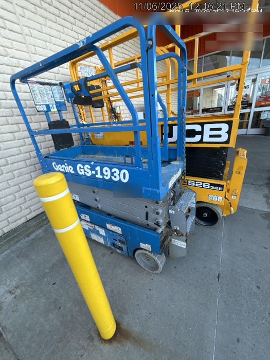2018 Genie GS-1930 Genie GS-1930 w/Fixed Rail, Chain Entry