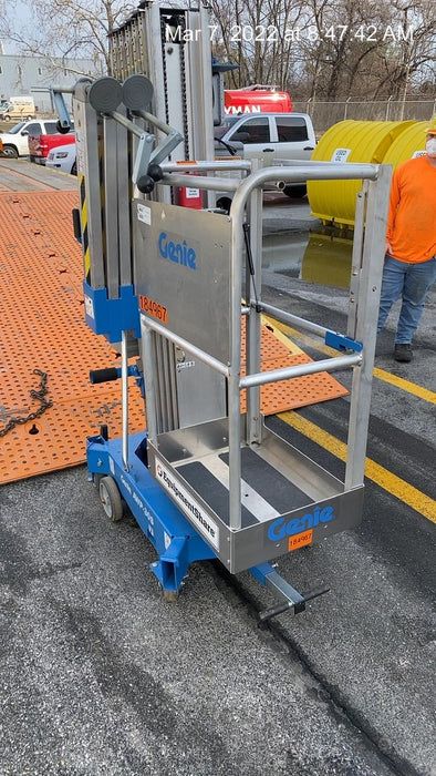 2021 GENIE AWP-30S DC