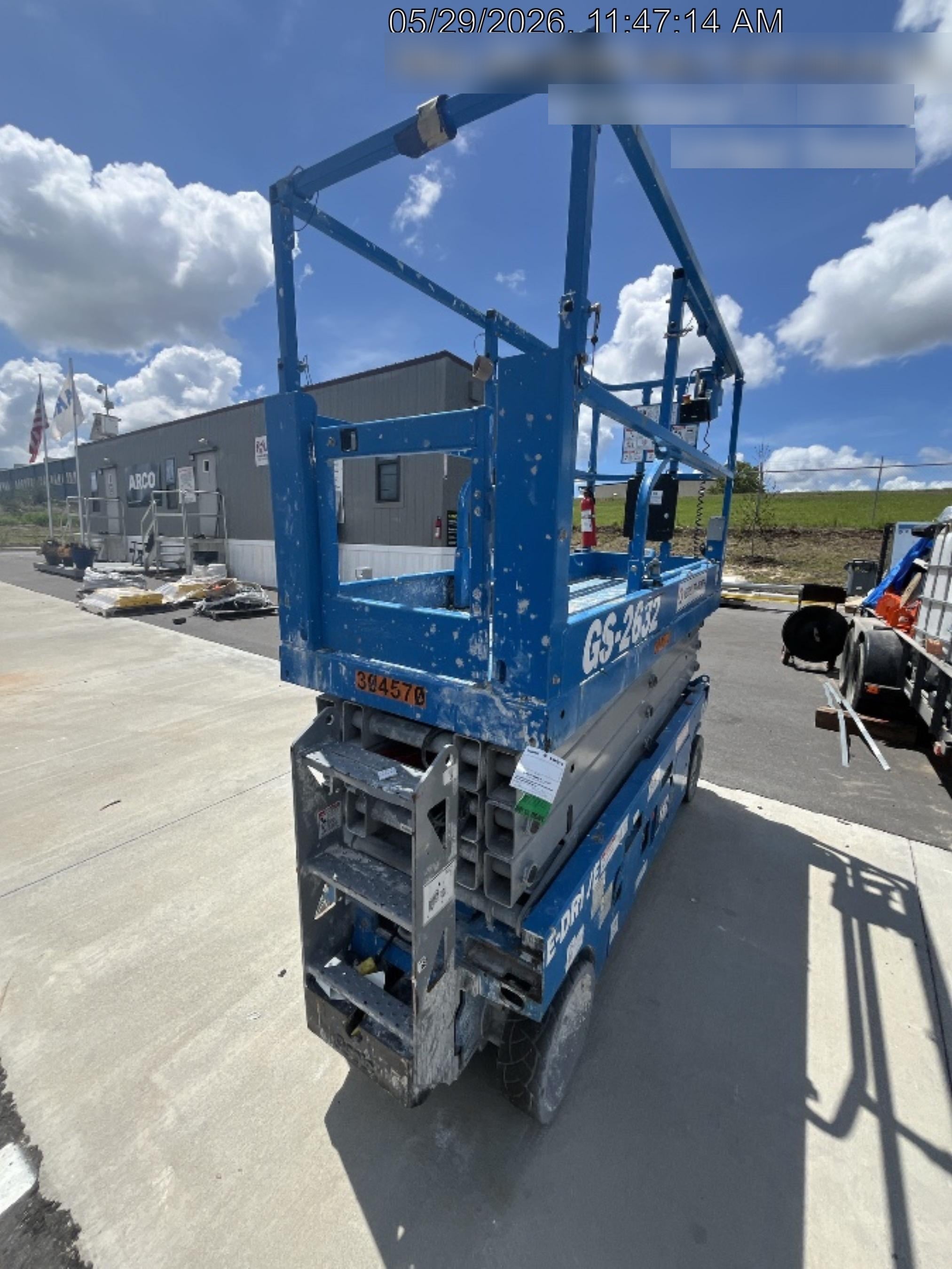 2023 GENIE GS-2632