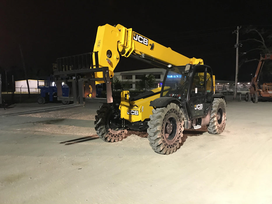 2020 JCB 509-42 Cab/Heat/Air, Solid Tires, Work Lights, Beacon, Aux Hydraulics, Back up Alarm, Lifting Eye, ES Decals