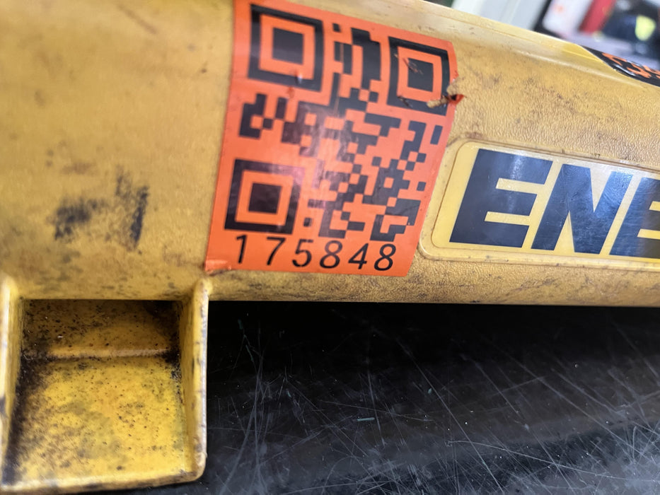 2021 ENERPAC P392