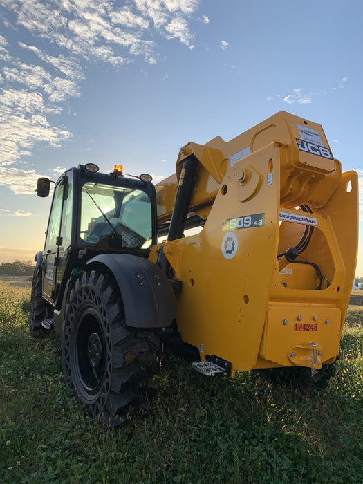 2021 JCB 509-42