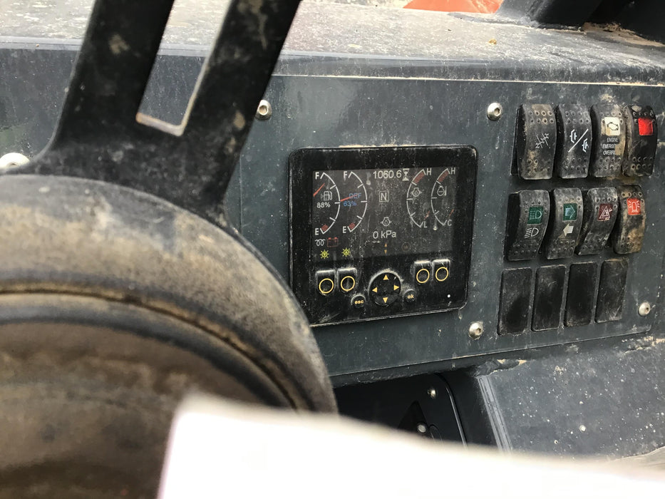 2018 Manitou MTA10055 MTA10055 - 120 HP T4, Canopy, Worklights/Strobe, Beacon, 66" Carriage, 60" Forks, Solid Tires, Lift Hook, Aux Hydraulics