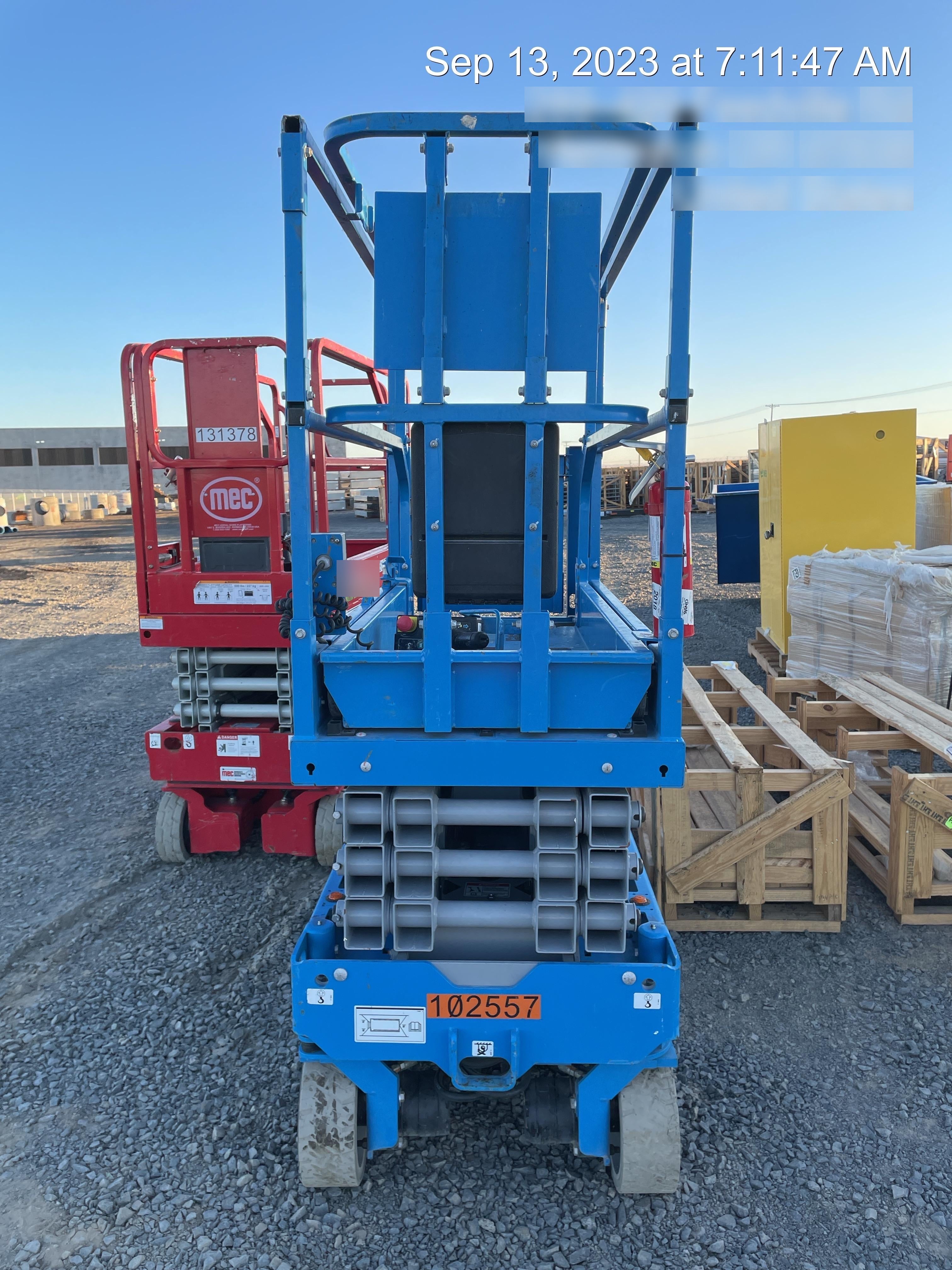 2020 Genie GS-1930 Solid Non Marking Tires, Beacon, Folding rails with half height swing gate, 800W Inverter