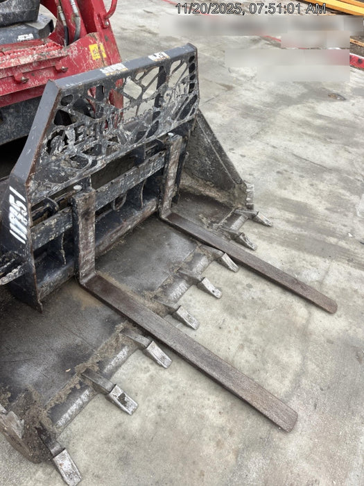 2020 PALADIN 48" Pallet Forks - Paladin