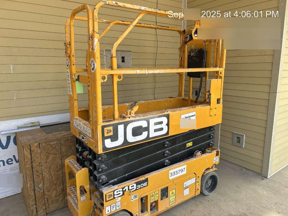 2023 JCB S1930E