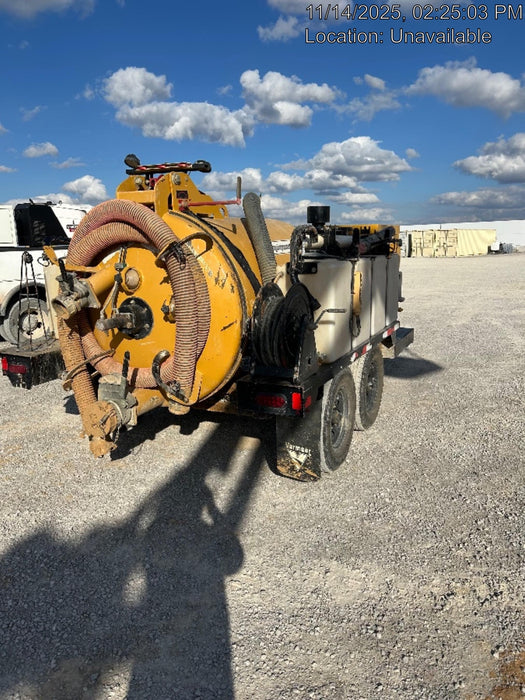 2023 Vac-Tron LP573XDT T4 Koehler Diesel Engine, 500 Gallon Debris Tank, x2 100 Gallon Water Tanks