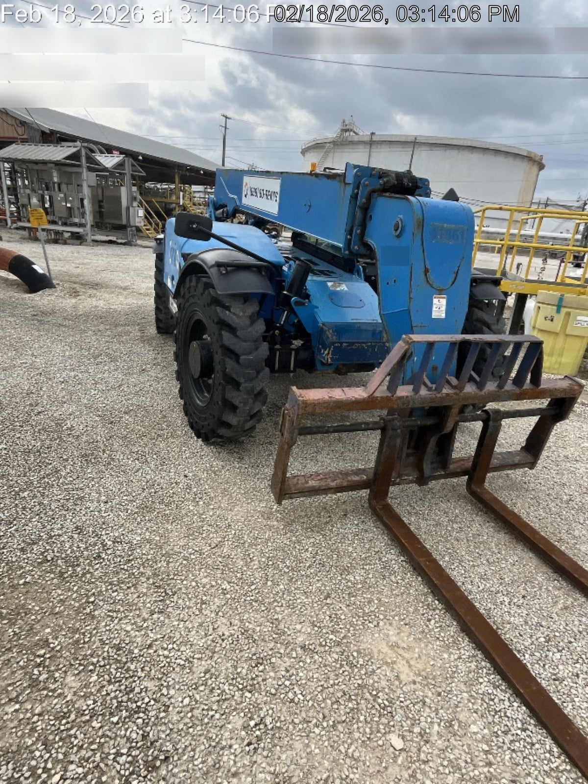 2019 Genie GTH-844 Cab/Heat/AC, Solid RT Tires, LED Work Lights, Beacon 60" QA Carriage, 48" Forks