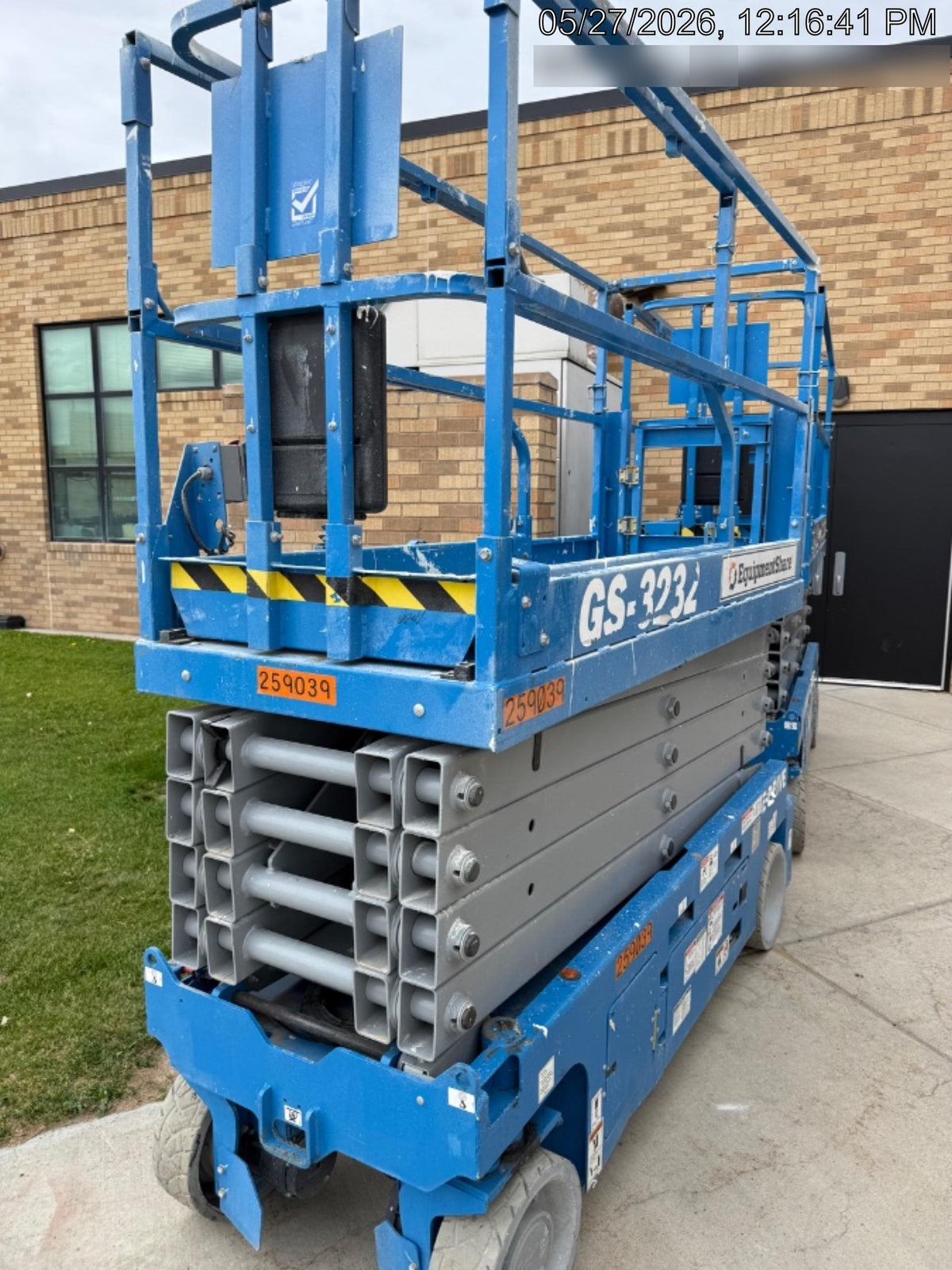 2022 GENIE GS-3232