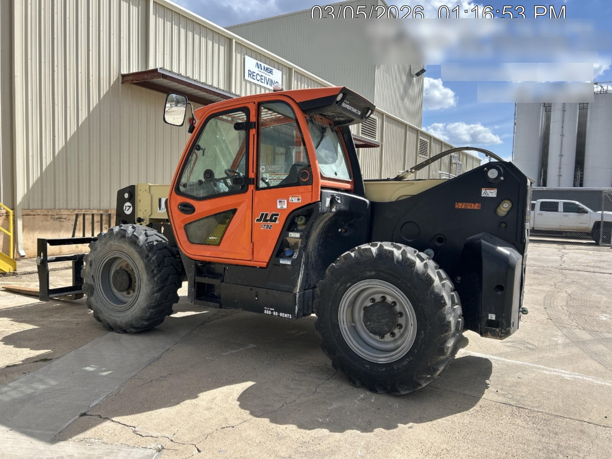 2025 JLG 1732