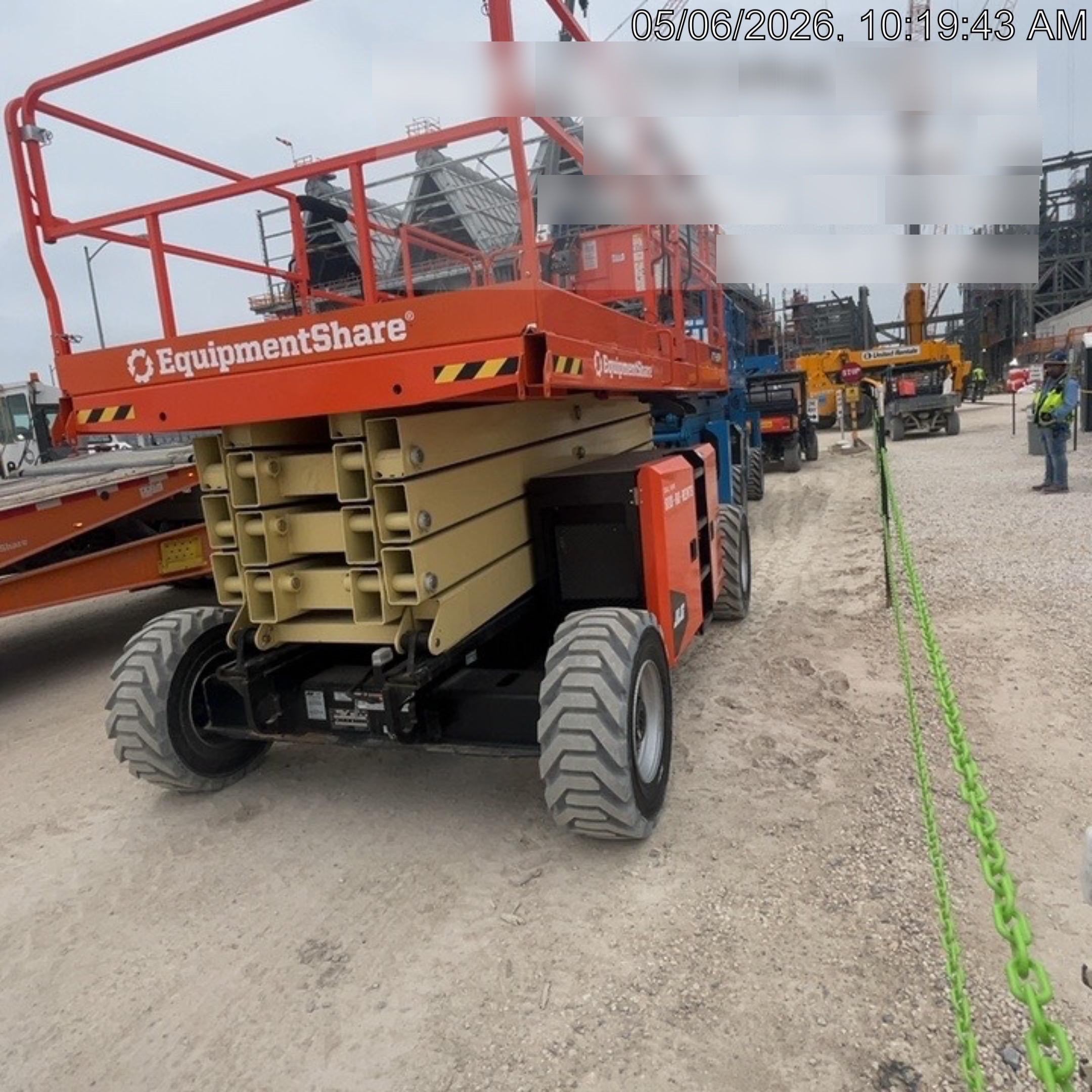2025 JLG RT4394