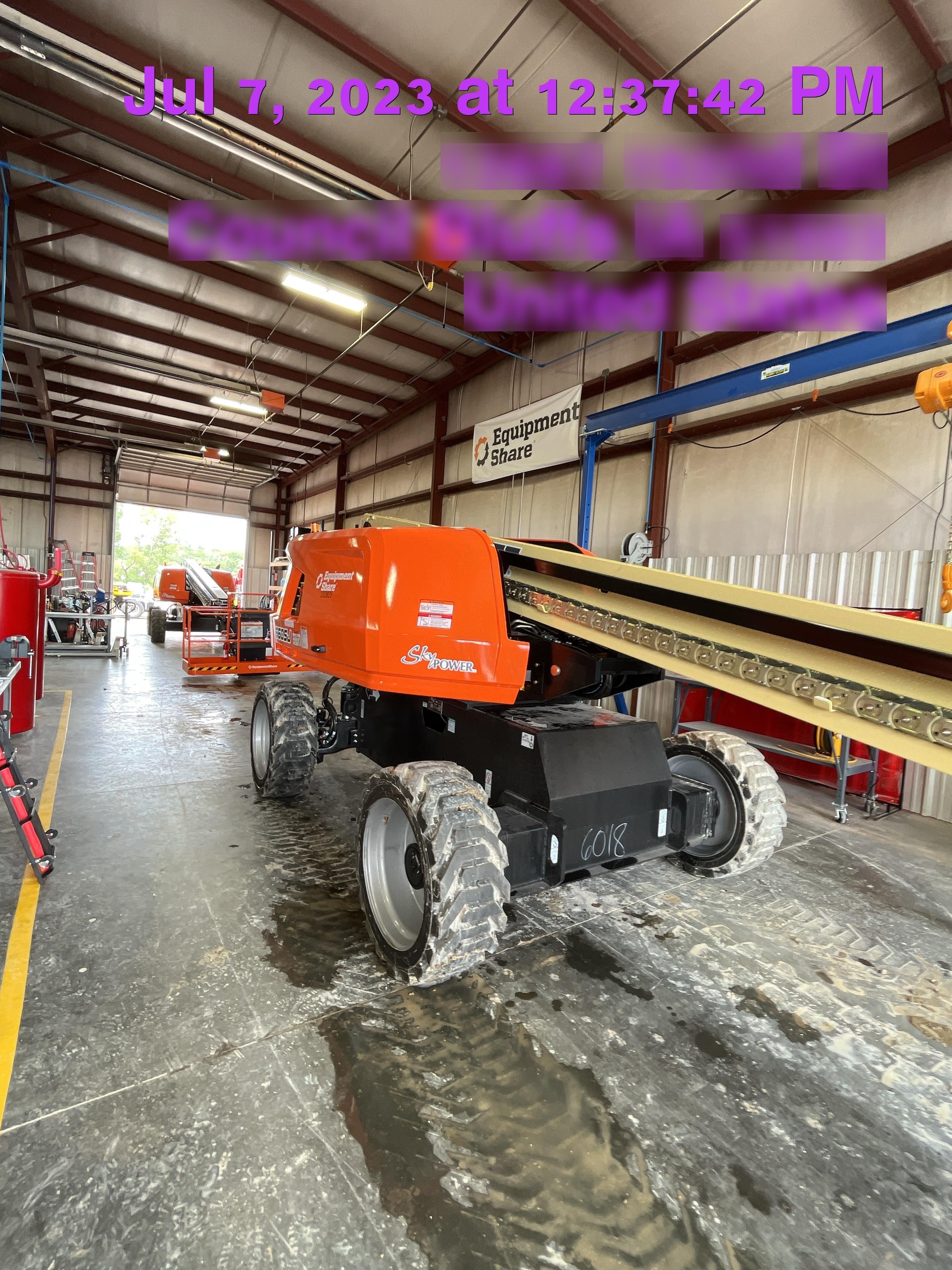 2023 JLG 660SJ