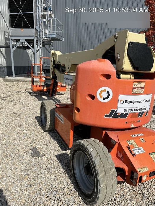 2019 JLG E450AJ