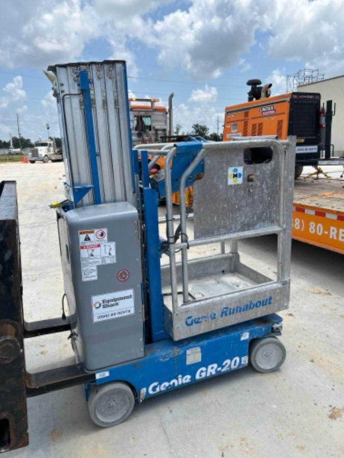 2020 GENIE GR-20