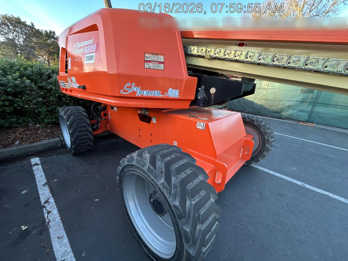 2022 JLG 600S