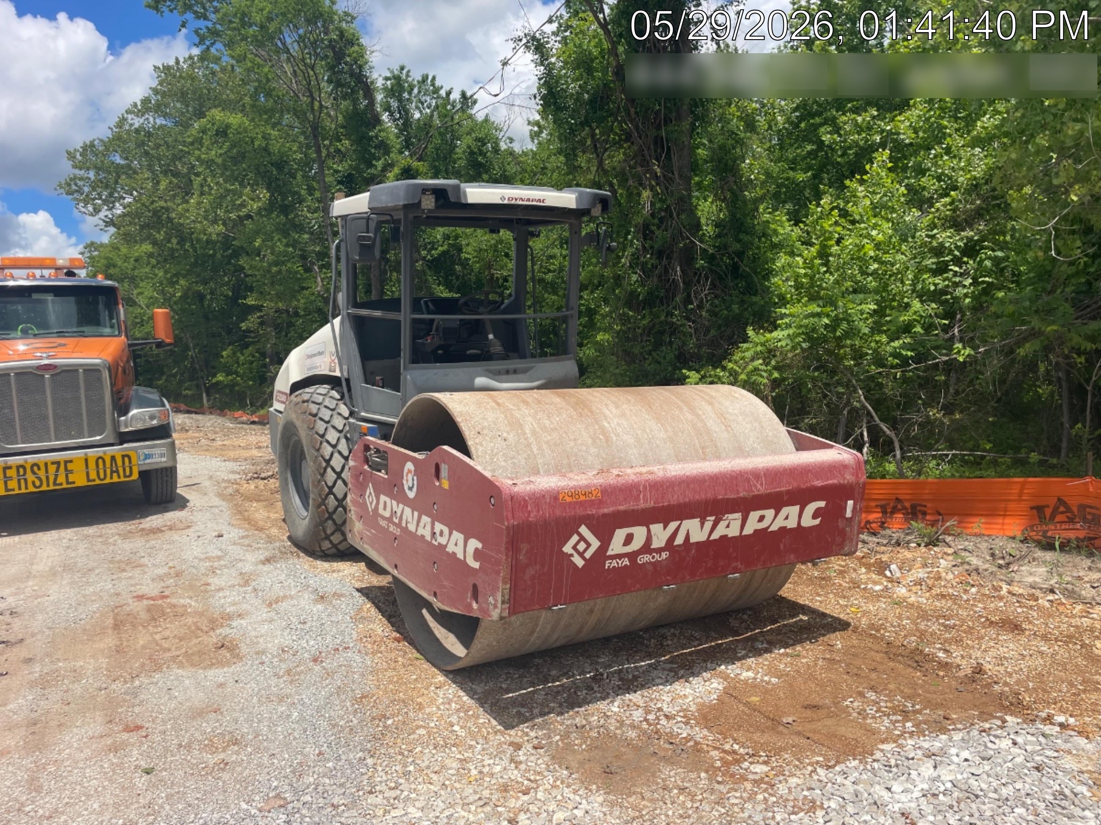 2023 DYNAPAC CA2500D
