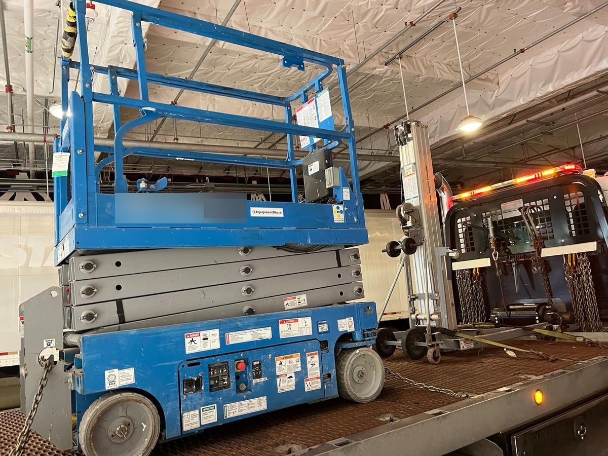 2020 GENIE SLC-18