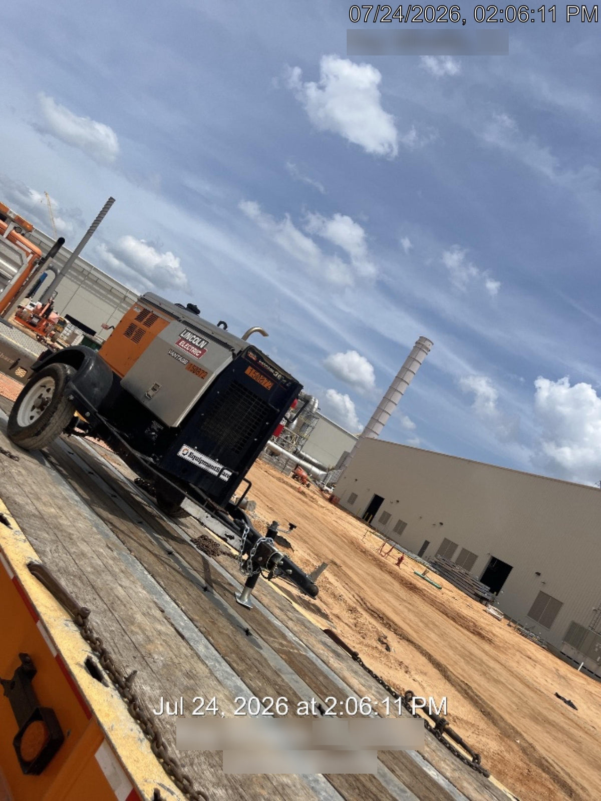 2021 Lincoln Electric Vantage 322 Vantage 322 Ready Pak 3 w/ Telematics & Decals, ORANGE (includes trailer, cable rack, fender light kit)